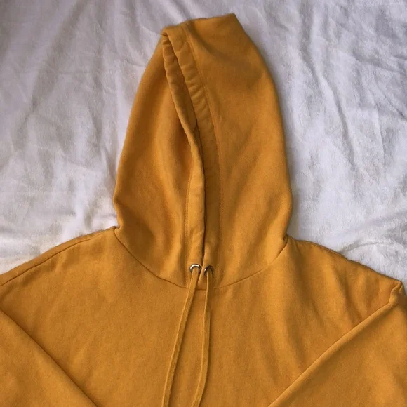 H&M Cropped Mustard Yellow Hoodie - Picture 3 of 5